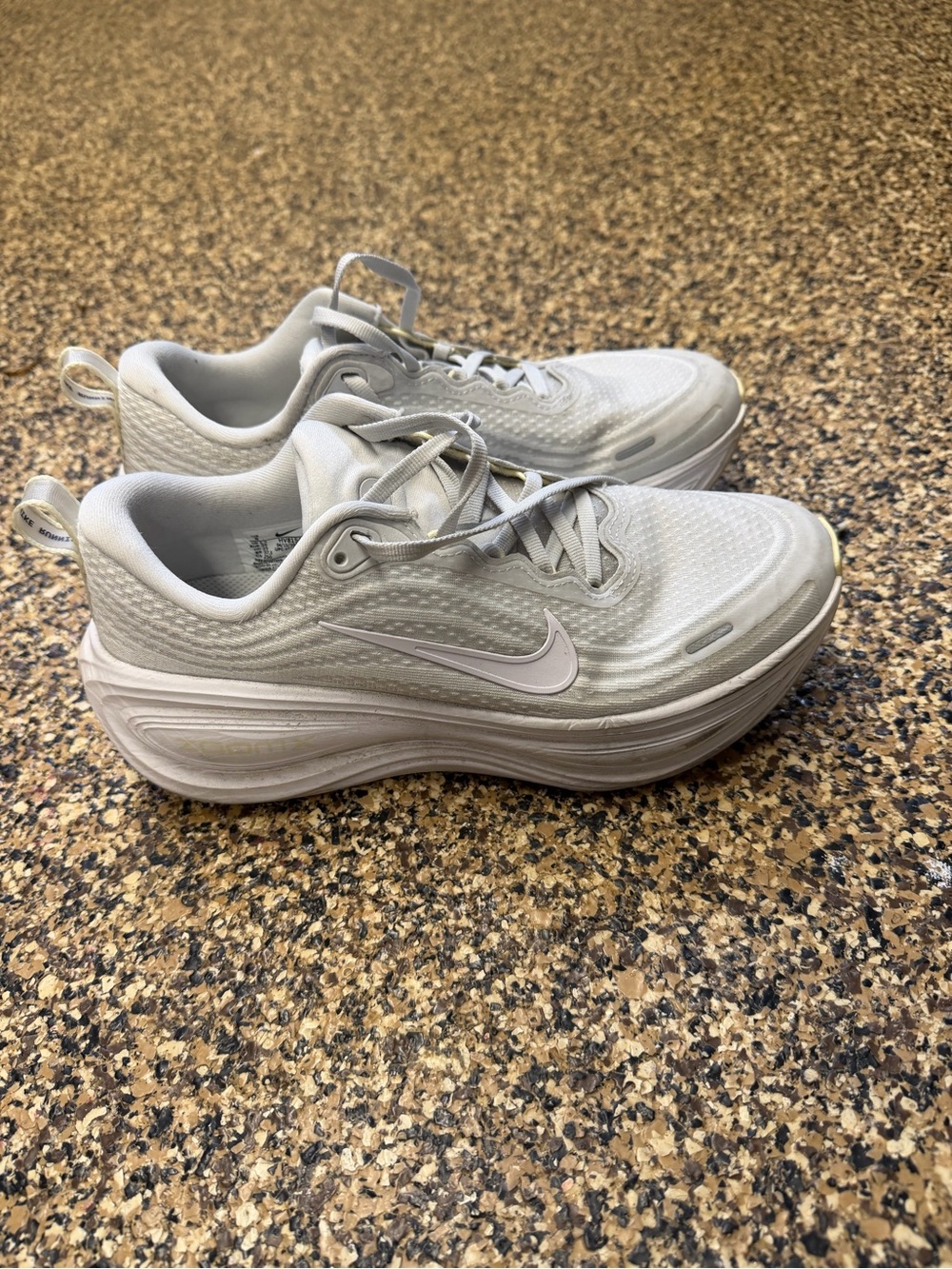 Nike Vomero Plus